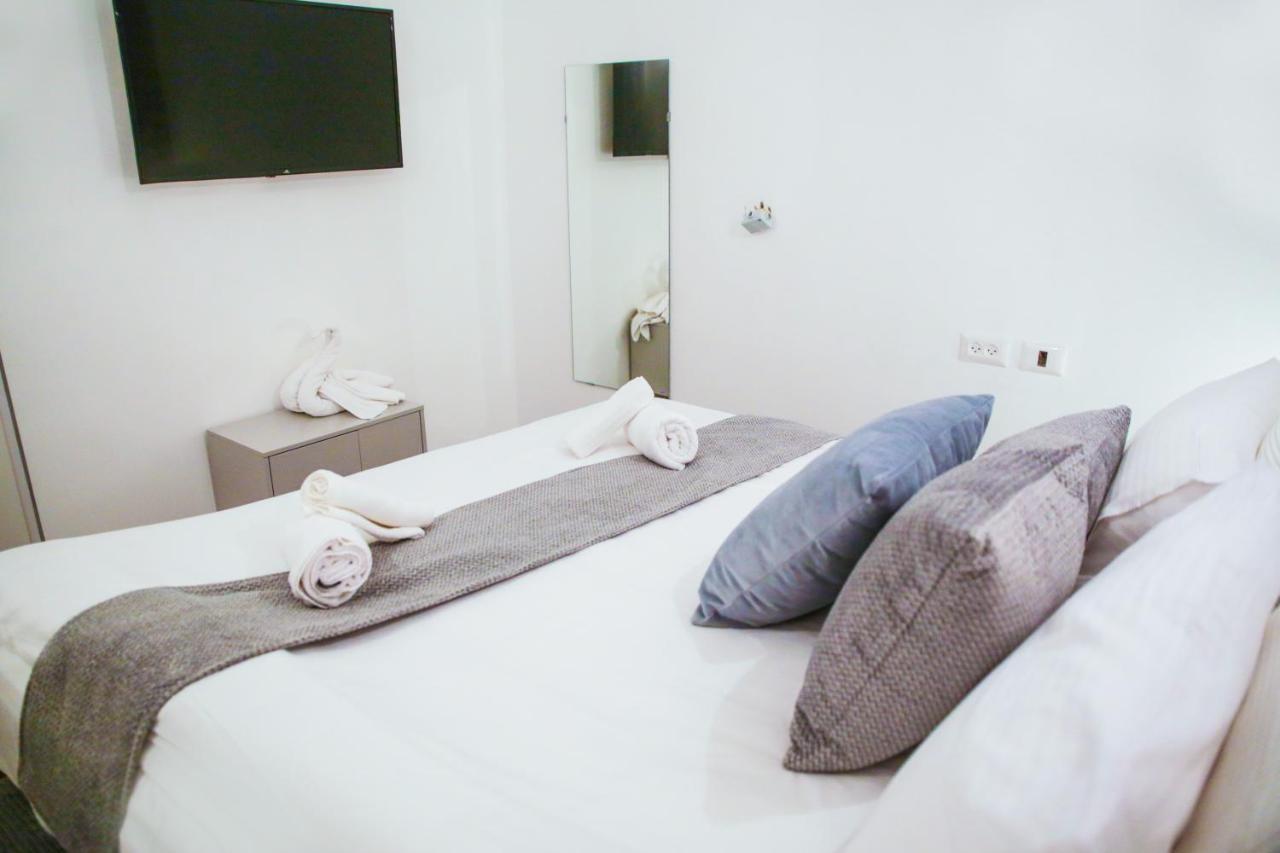 Apartamento Yalarent Midtown Towers Tlv Tel Aviv Exterior foto